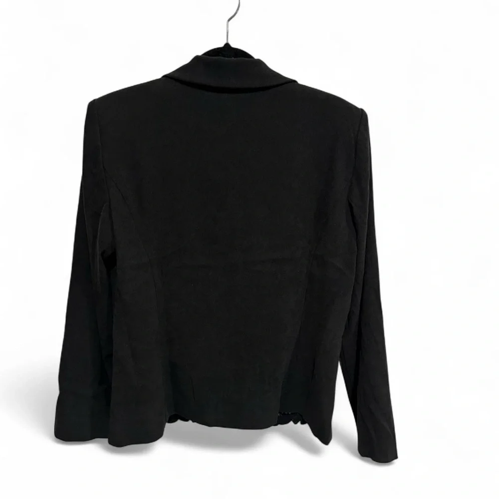 Natural Impressions Women's Black Blazer with Floral Details
